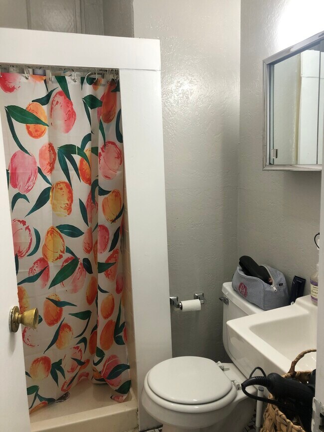 Foto del edificio - 42 Anderson St