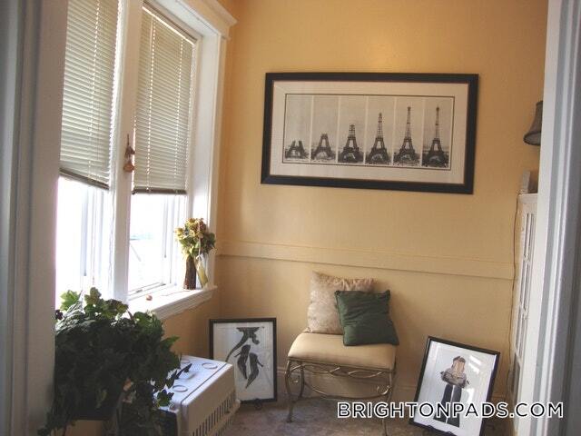 Foto del edificio - 1641 Commonwealth Ave