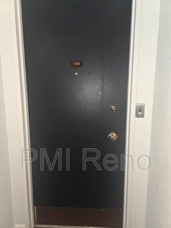 Foto del edificio - 100 N Arlington Ave