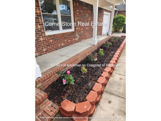 Building Photo - 6905 Pine Creek Ct