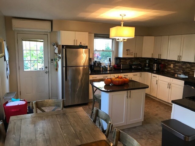 Kitchen - 432 Sixth Ave