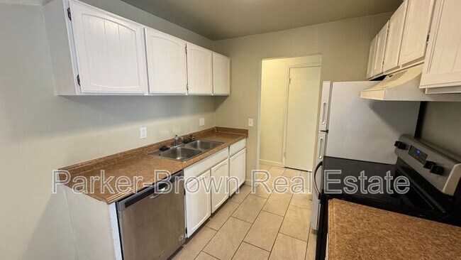 Foto del edificio - 3414 S 300 E