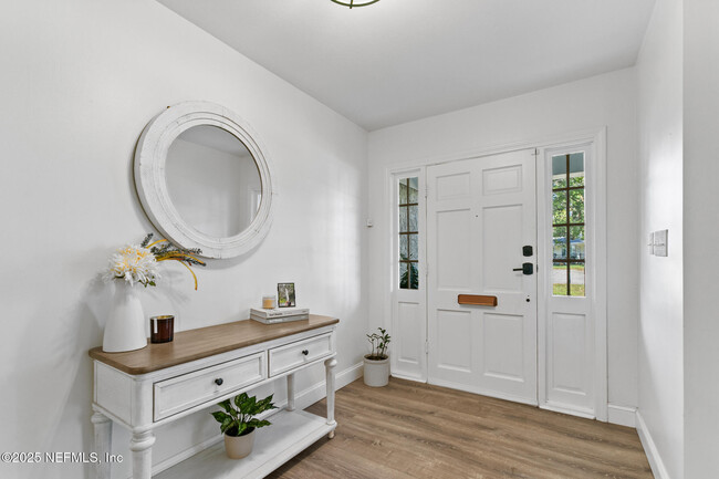 Foto del edificio - 4356 Olde Pine Ln