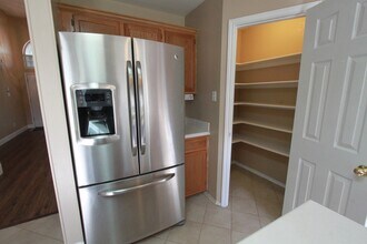 Building Photo - 3309 Kissman Dr