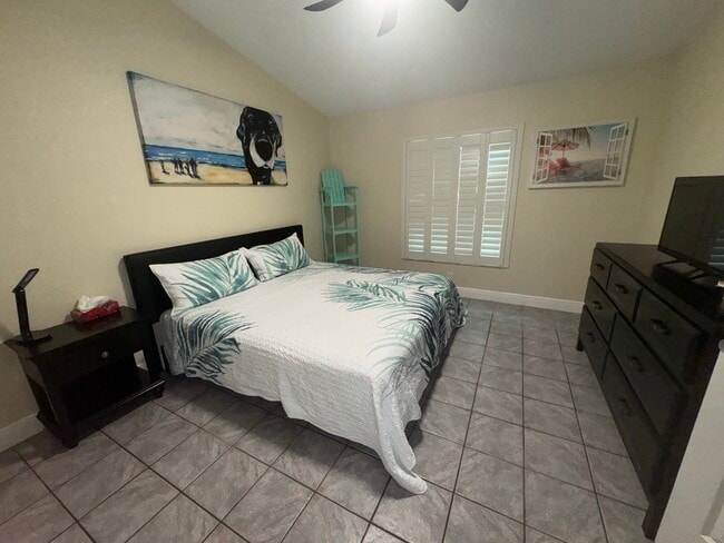 Foto del edificio - 1107 SW 41st Terrace