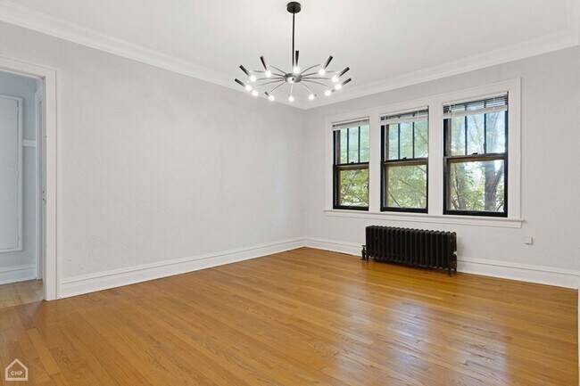 Foto del edificio - 3636 Grand Boulevard Unit 3N