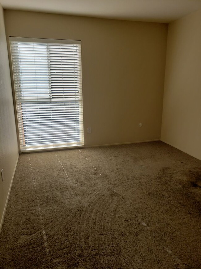 Foto del edificio - Great Roommate Opportunity near SDSU!