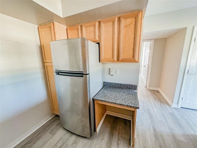 Building Photo - 1110 Villagio Cir