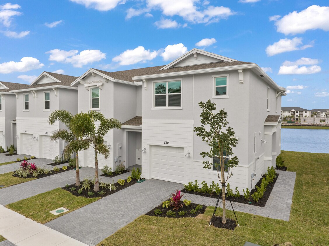 Foto principal - 859 Grovebush Ln