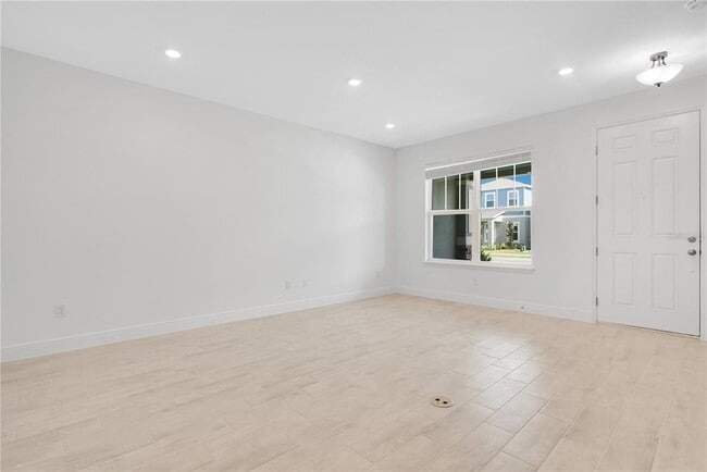 Building Photo - 13124 Calming Breeze Wy