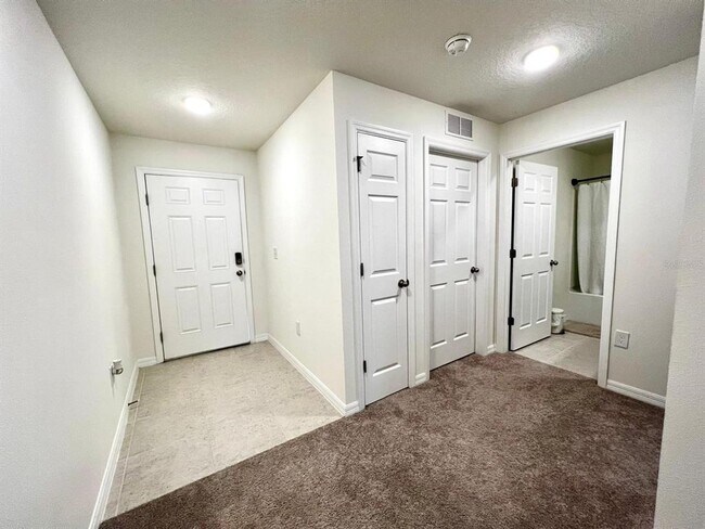 Building Photo - 421 Patricia Alford Dr