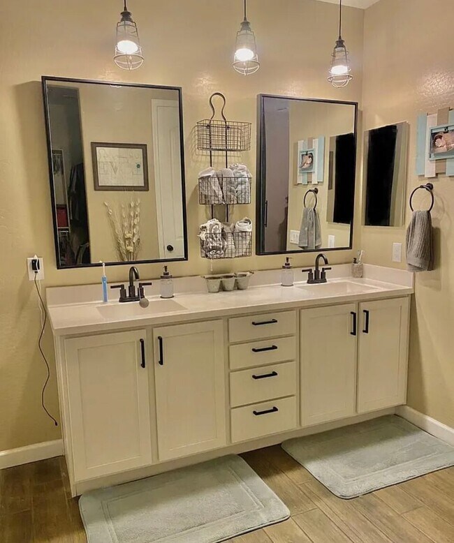 Building Photo - 25837 N 134th Dr