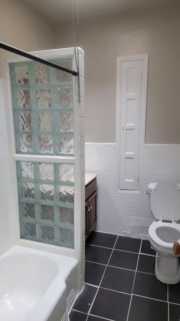 Foto del edificio - 1464 N 62nd St