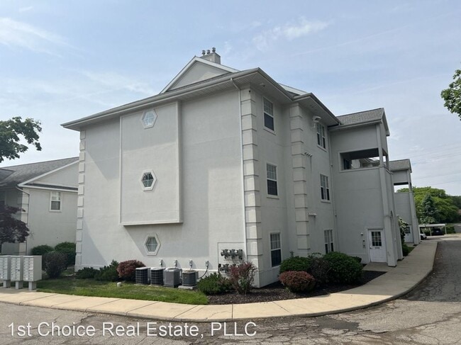 Building Photo - 3 br, 2 bath House - 288 W Saginaw #201