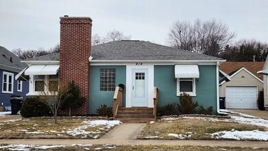 Building Photo - 814 Park Pl