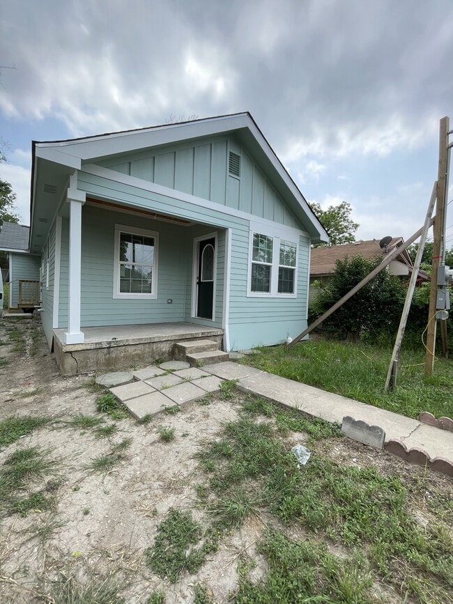 Photo - 234 F St House