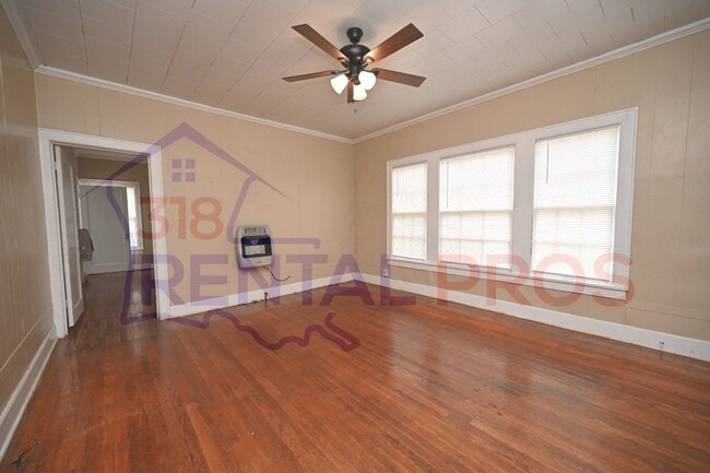 Foto del edificio - 706 Cooktown Rd