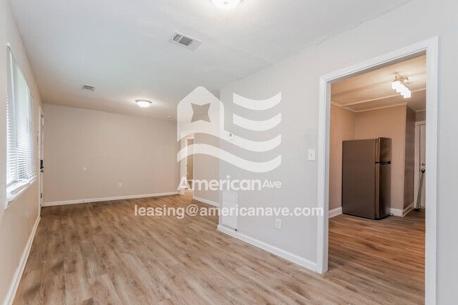 Foto del edificio - 3542 Ingersoll St
