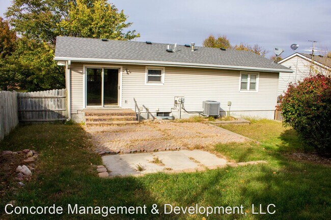 Foto del edificio - 3 br, 2 bath House - 2319 Independence Drive