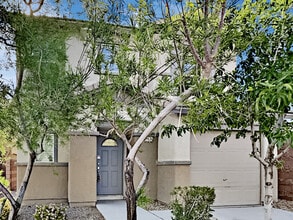 Building Photo - 1160 Paradise Safari Dr