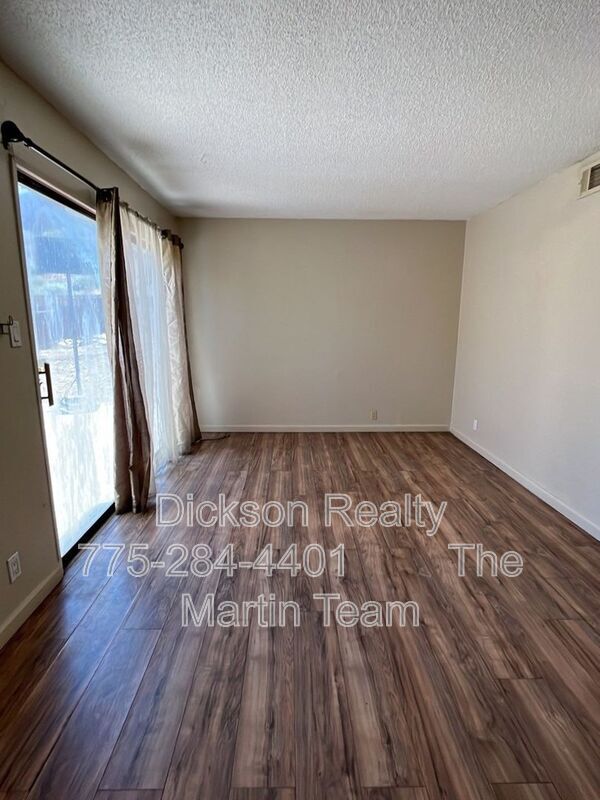 Foto del edificio - 2540 Trident Way