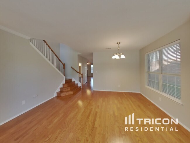 Foto del edificio - 2409 Poplar Spring Rd