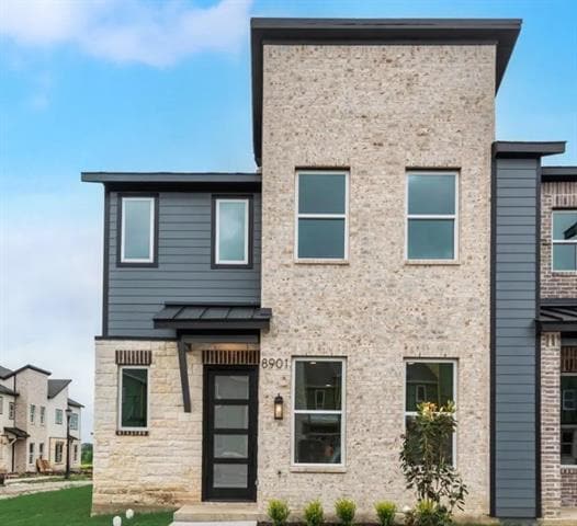 Building Photo - 8901 Lowell St