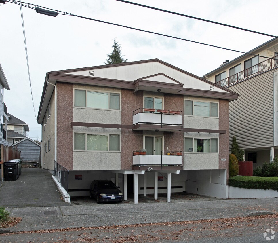 Primary Photo - 412 N 45th St