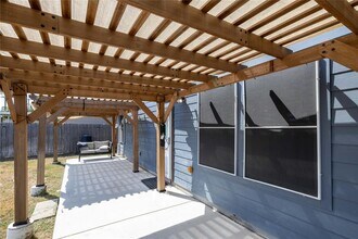 Building Photo - 12744 Mirecourt Wy