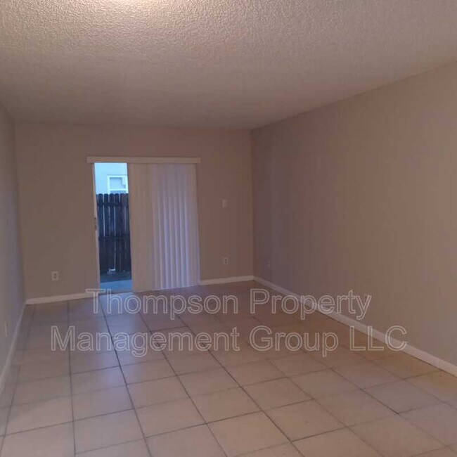 Foto del edificio - 1508 E 127th Ave