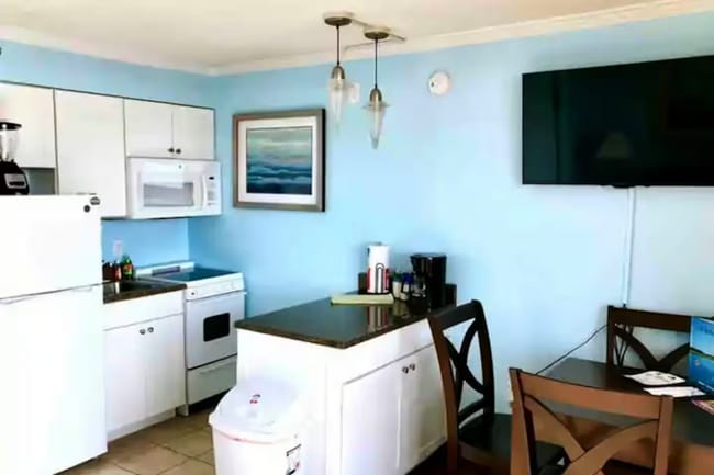 Foto del edificio - 6900 N Ocean Blvd