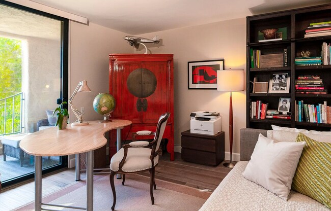Foto del edificio - 1220 Coast Village Rd