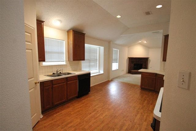 Building Photo - 615 Huntington Ln