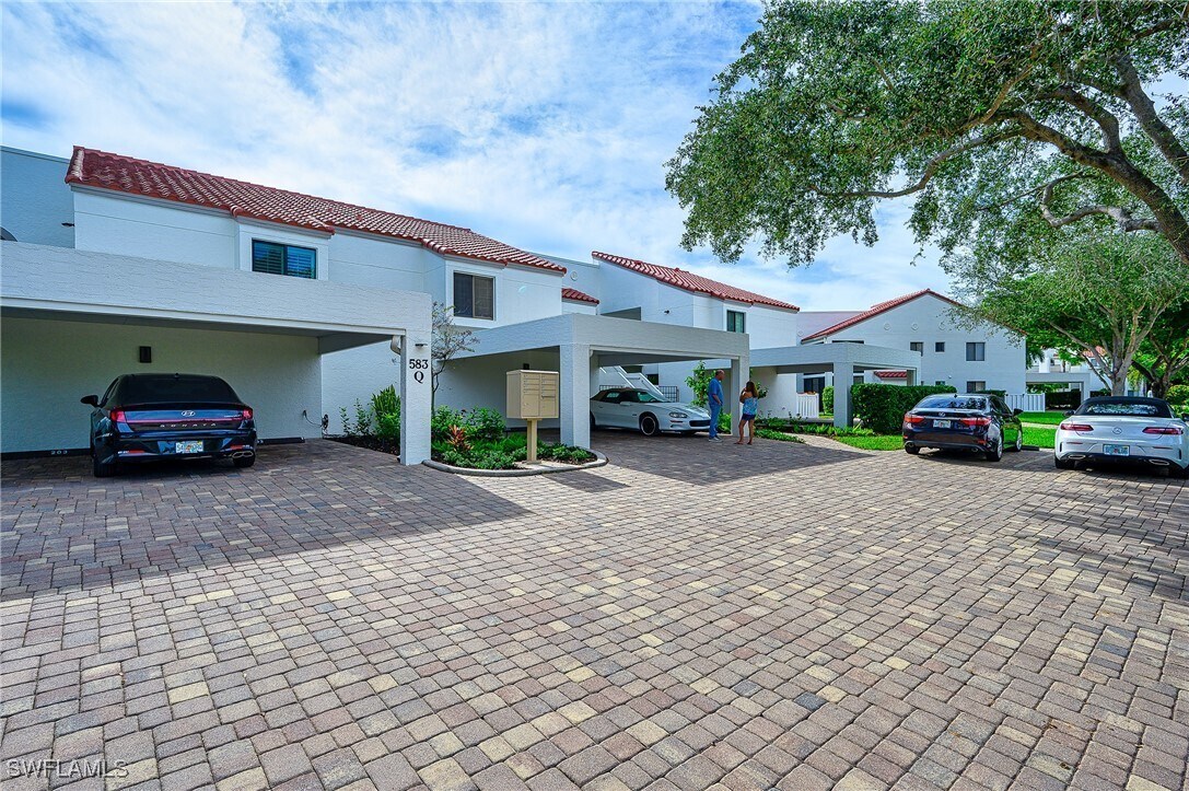 Primary Photo - 583 Beachwalk Cir