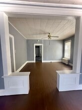 Building Photo - 273 W Main St