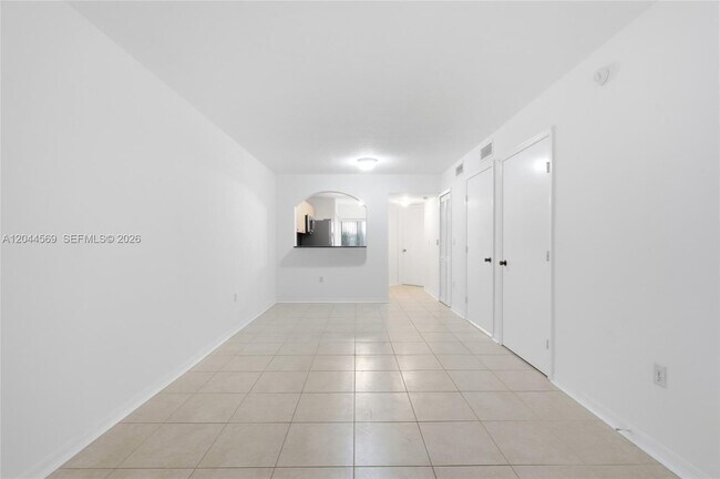 Foto del edificio - 1251 SE 29th St