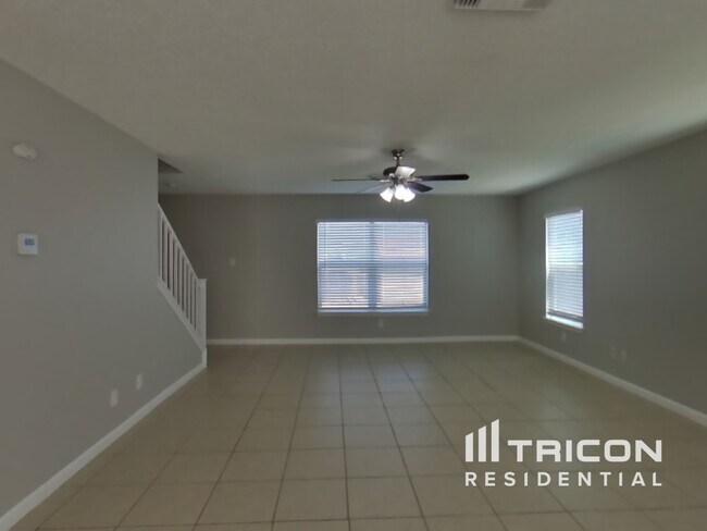 Foto del edificio - 5930 Encanto Point Dr