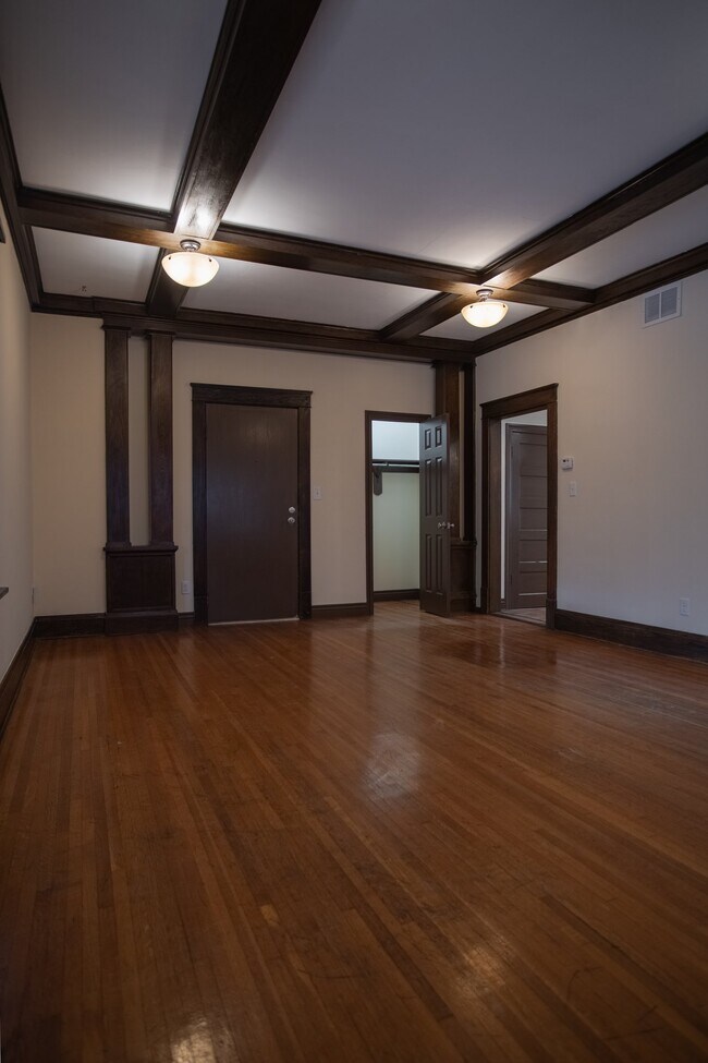 Foto del edificio - 121 N 38th Ave