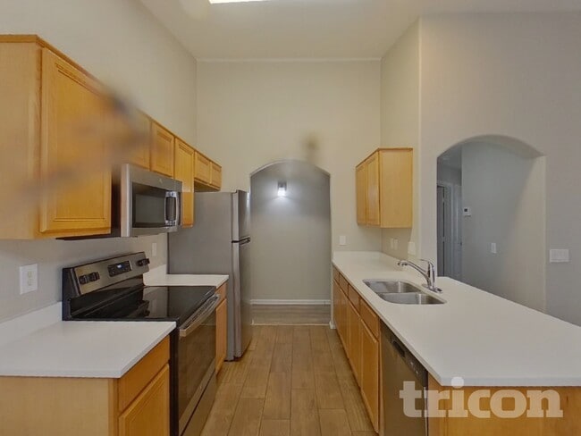 Building Photo - 42396 Colby Dr