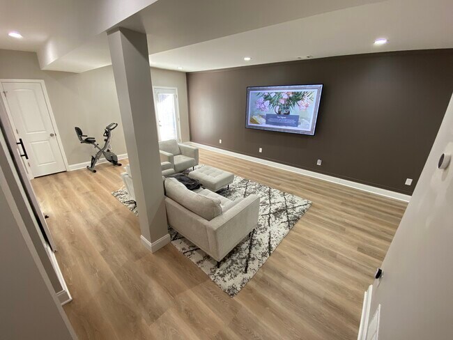Foto del edificio - 4261 Brickyard Way