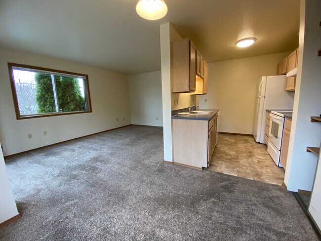 Building Photo - 2760 NW 85th St