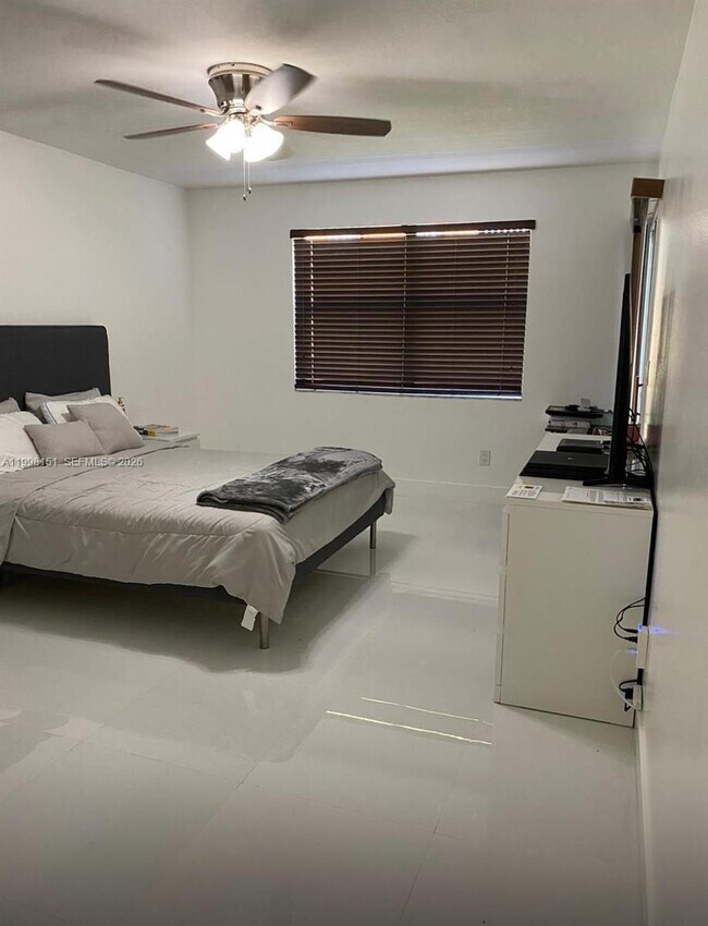 Foto del edificio - 2625 SE 20th Ct