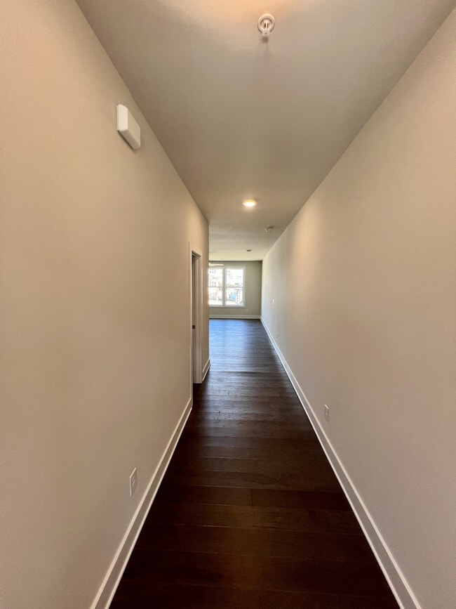 Foto del edificio - 1245 Willowcrest Way