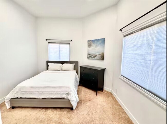 Foto del edificio - 123 6th St