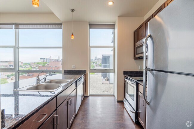 2HAB, 2BA - 1141 ft² - The Constellation