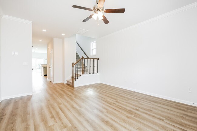Foto del edificio - 151 Highland Park Ct