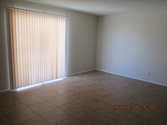 Building Photo - 508 Altamira Rd