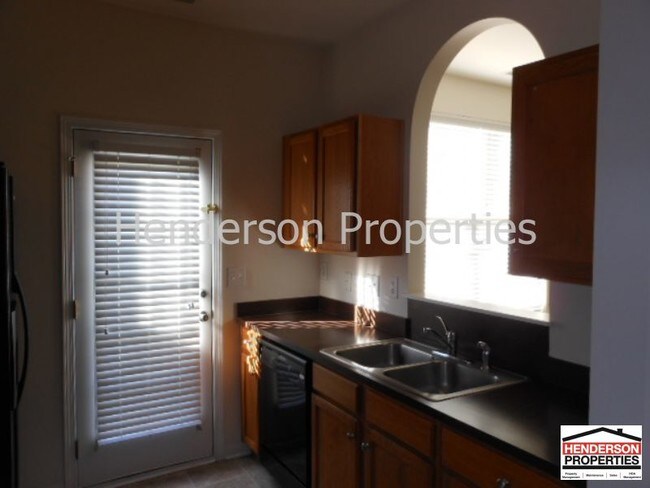 Building Photo - 4268 Glenlea Commons Dr