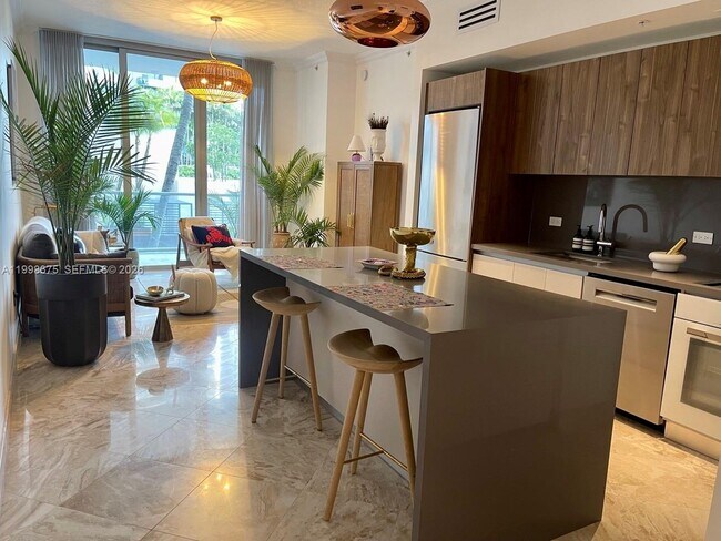 Foto del edificio - 3470 E Coast Ave