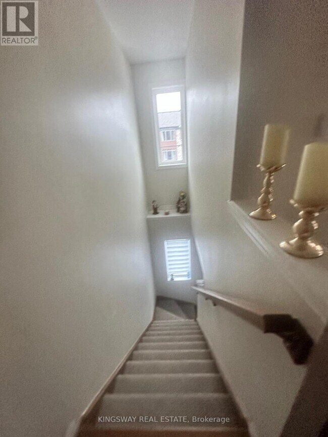 Building Photo - 30 Times Square Blvd